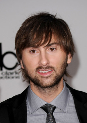 Dave Haywood 2022: Wife, net worth, tattoos, smoking & body facts ...